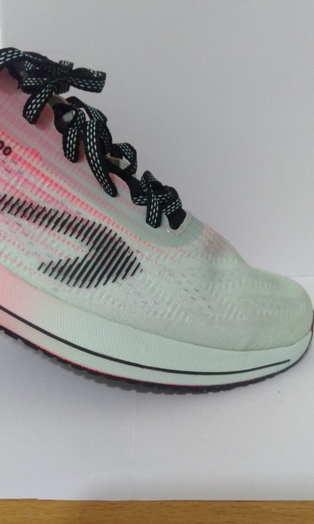 Decathlon Jogging running exercise gym shoes 39 40 Women s