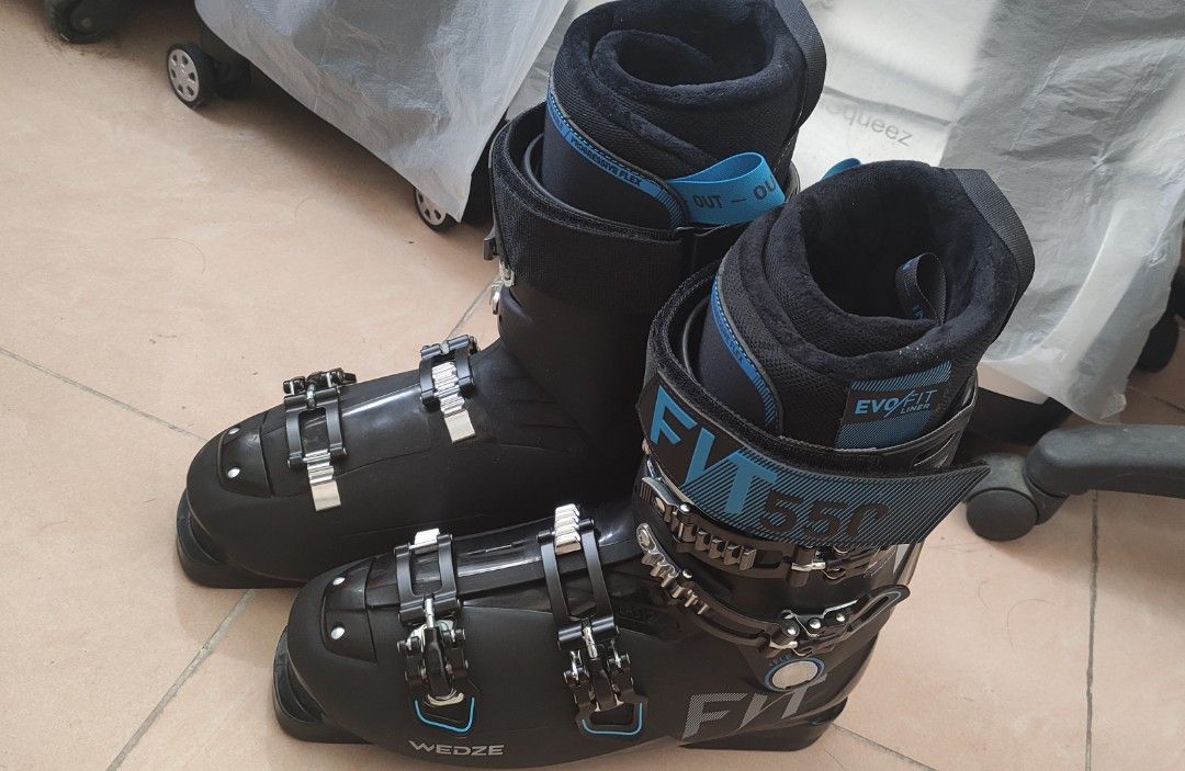 Decathlon ski boots top