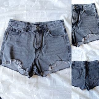 Frayed Grey Denim Shorts -SheIn(Sheinside)  Grey denim shorts, Destroyed  denim shorts, Denim shorts women