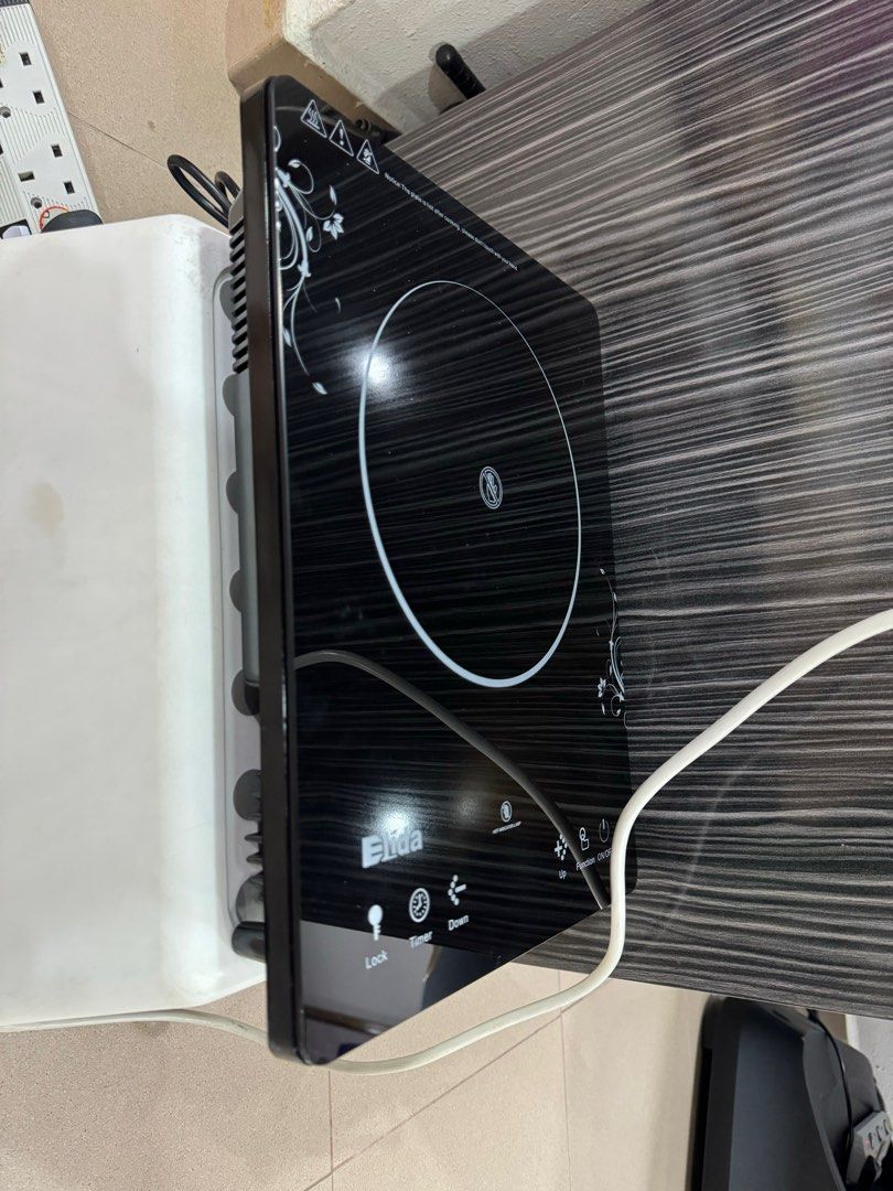 Elida induction outlet cooker