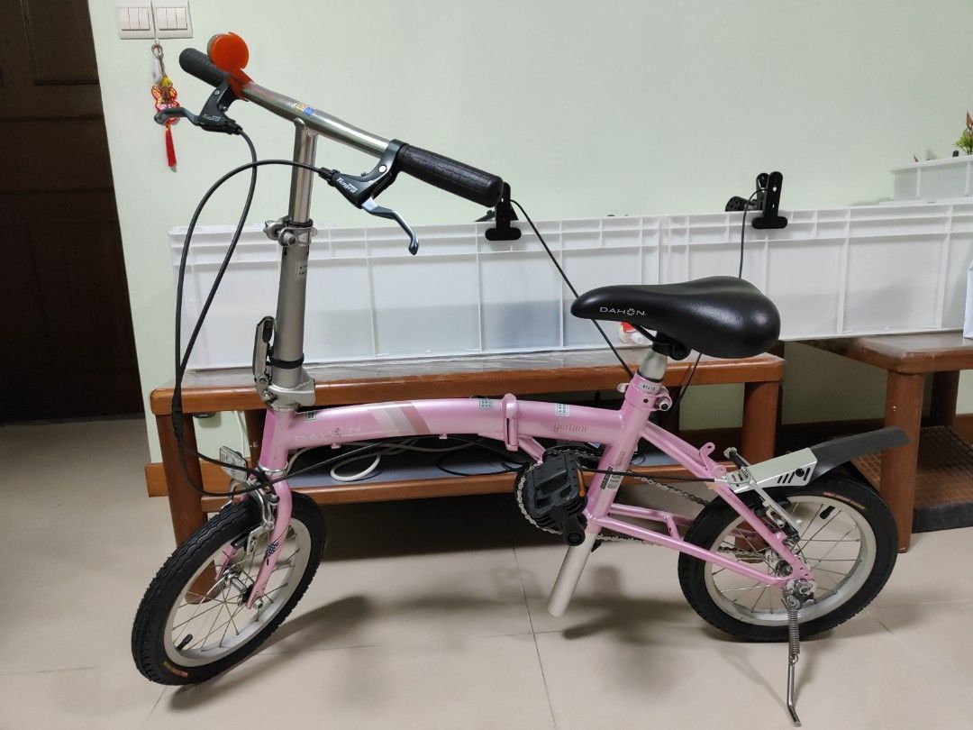Dahon 410 Foldable Pink Bicycle, Sports Equipment, Bicycles