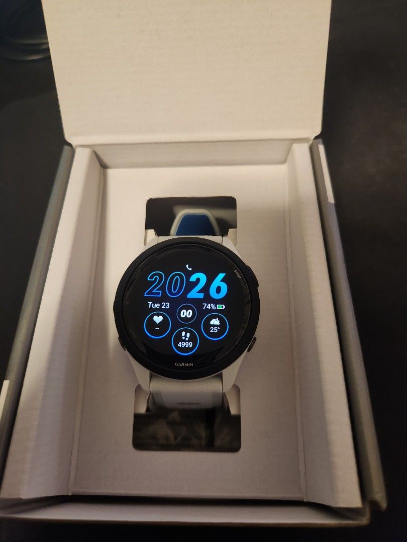 Garmin on sale smartwatch 46mm