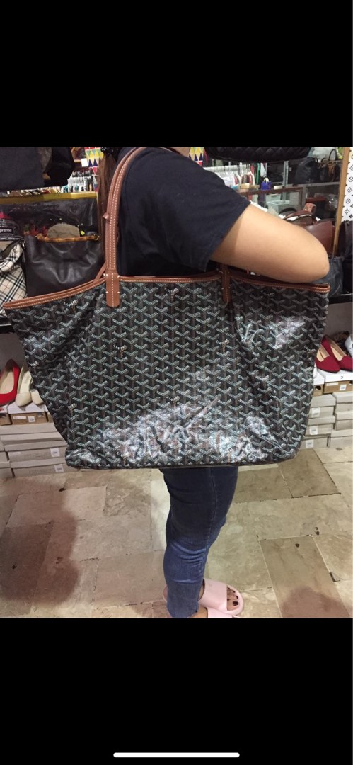 Goyard large size