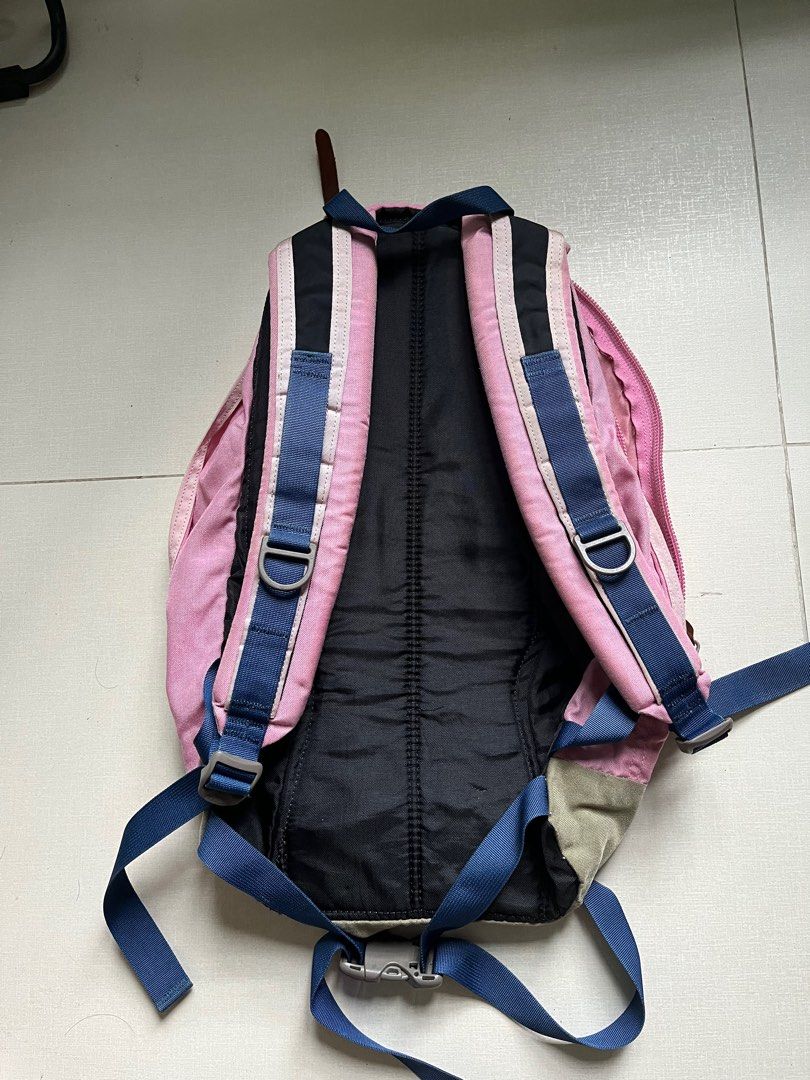 Gregory backpack （分類：背包）位於 Hong Kong。 由 cmhang5 提交（商品編號 1281449042，圖片 2）。簡介： 現況出售。