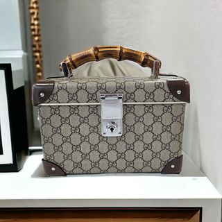 (Category: ) located in . Submitted by Lifestyle (Listing ID 1281504666, Image 1). Description: .