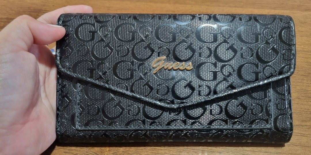 Preloved GUESS BLACK Trifold Long Wallet for Women Women s