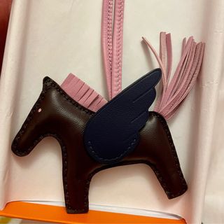 （分類：）位於 。 由 whenishoptoomuch 提交（商品編號 1280744641，圖片 1）。簡介： 。