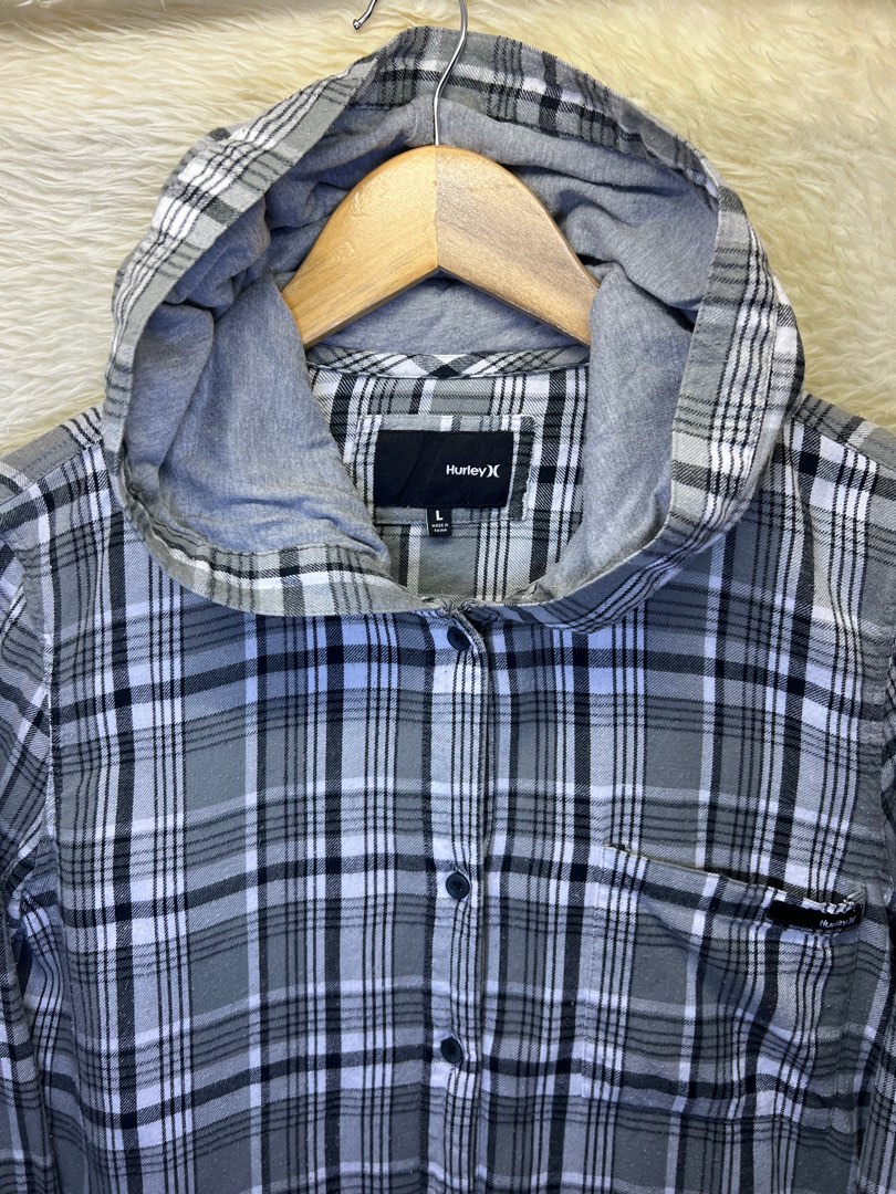 Hurley Gray Flannel hoodie checkered for women wooly fabric Large on tag fit to medium