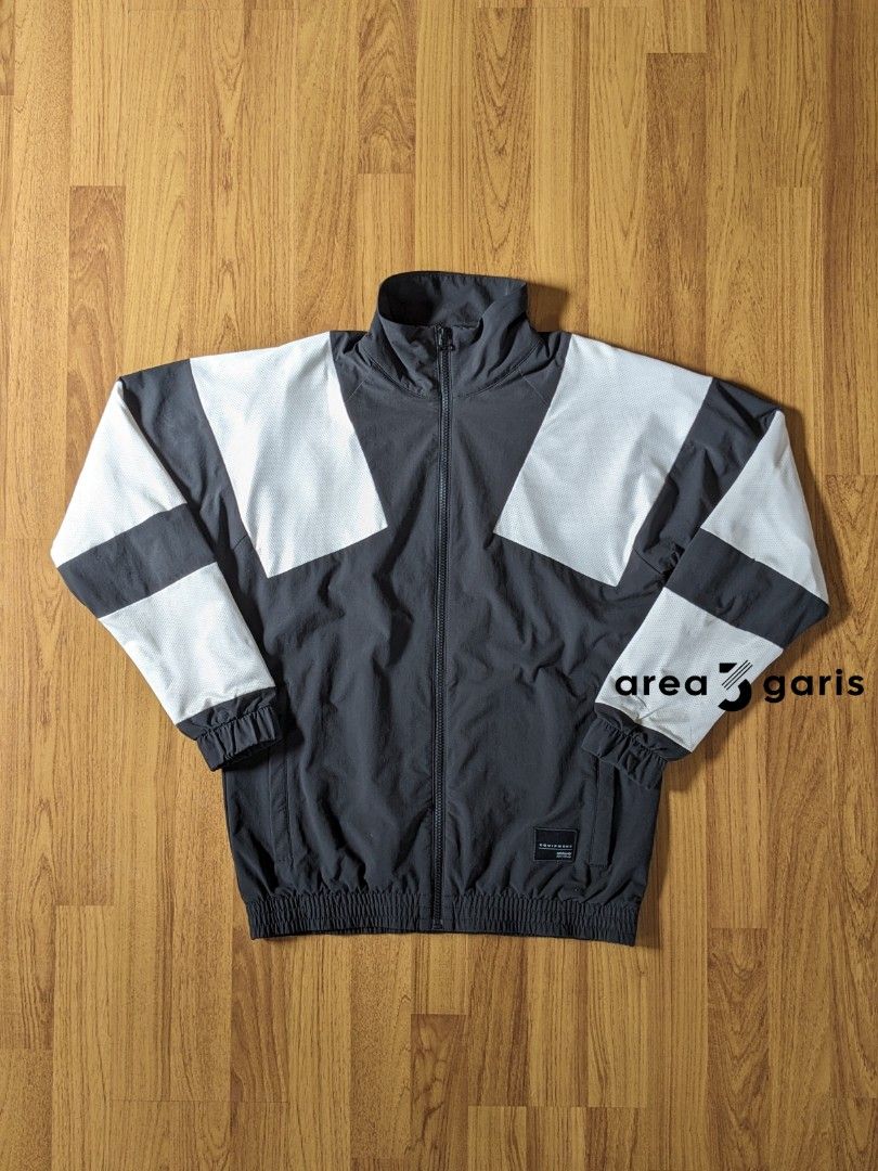 JAKET TRACKTOP ADIDAS ORIGINAL EQT BOLD TT 2.0