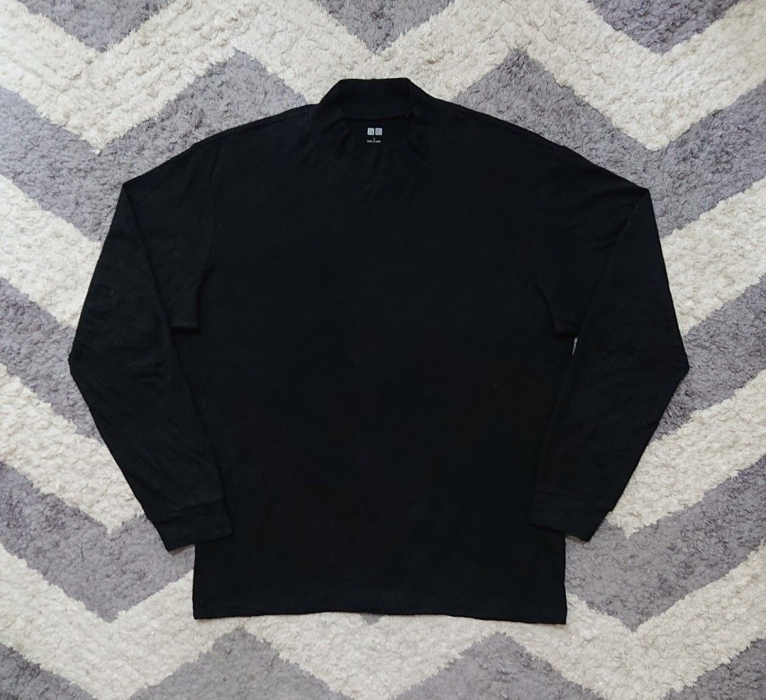 Kaos turtleneck uniqlo hotsell