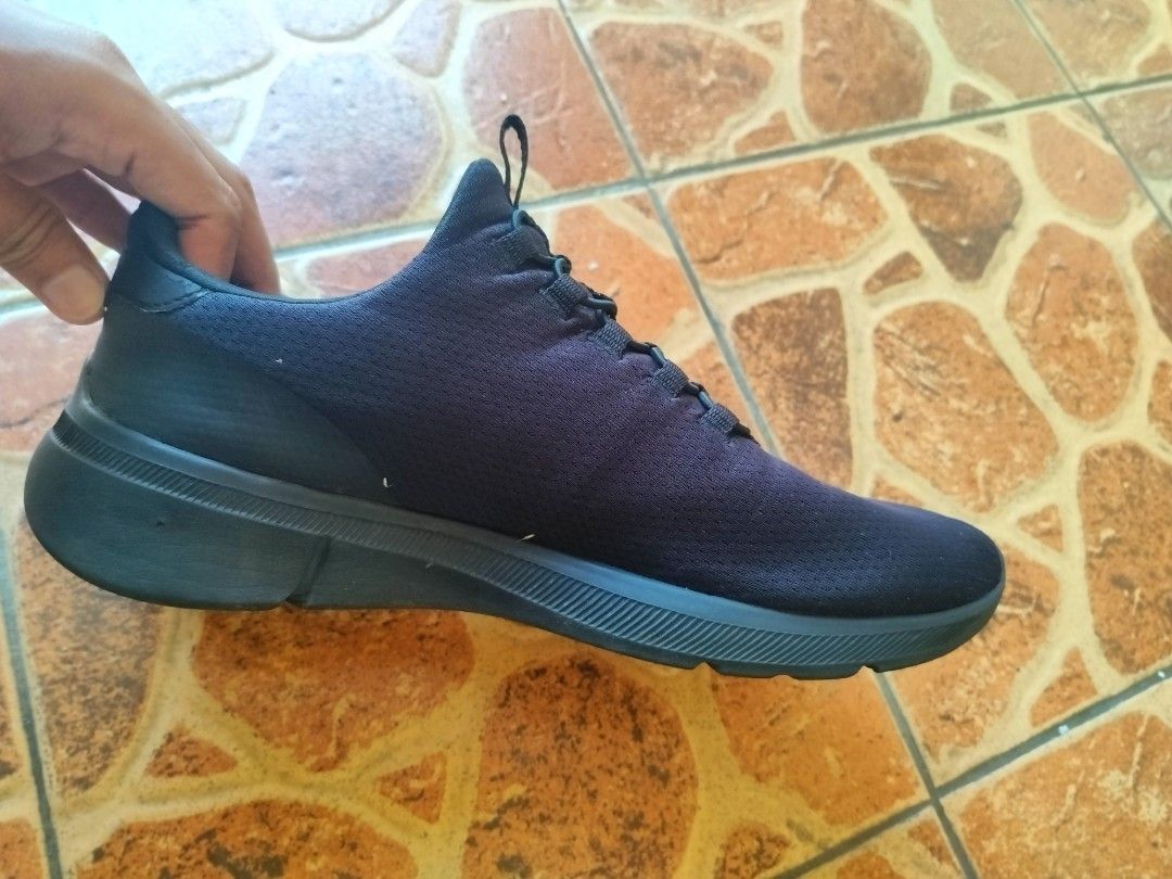 Skechers on outlet the go kasual