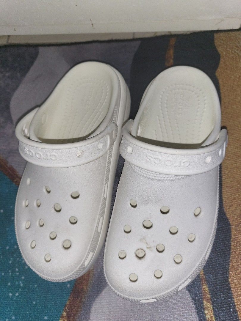 KIDS CHILD GIRL White Crocs SIZE 3 authentic