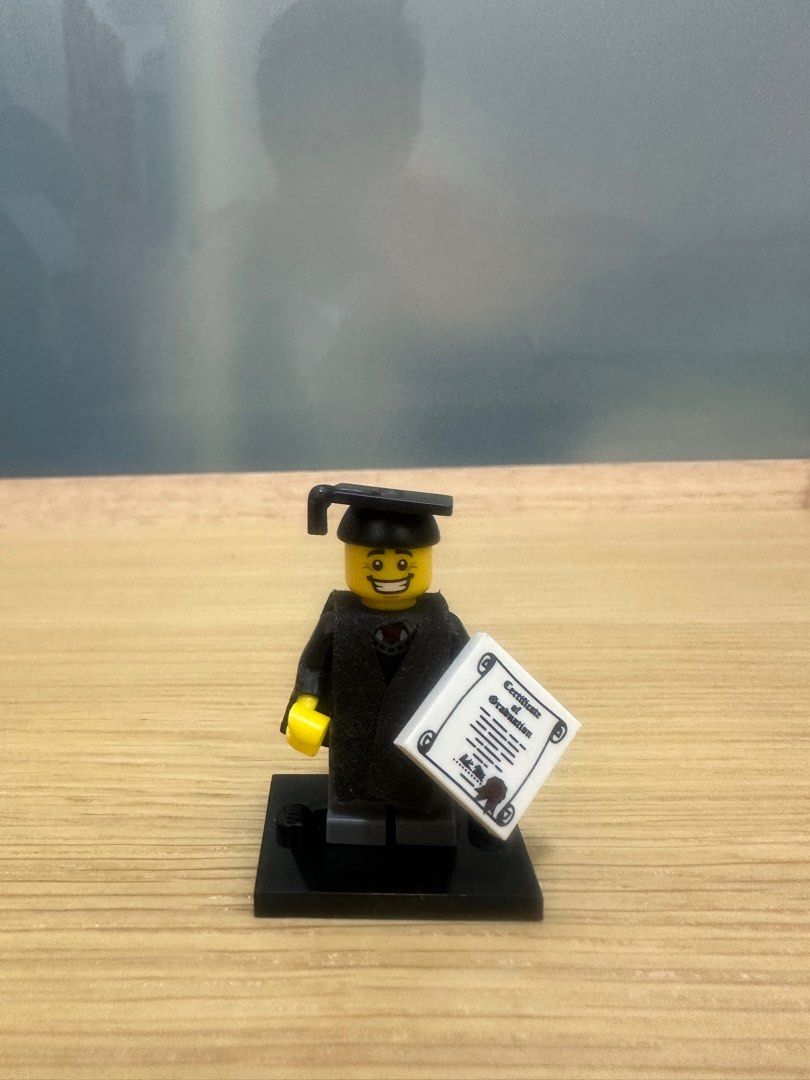 Lego discount graduate minifigure