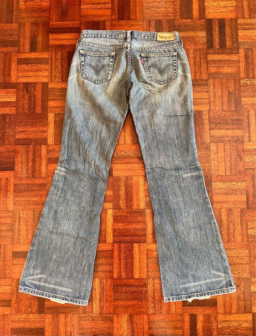 What is a size 26 in levis womens jeans sales