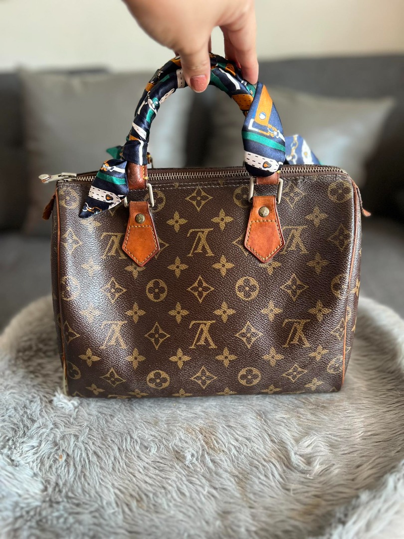 Louis vuitton under 1500 sales