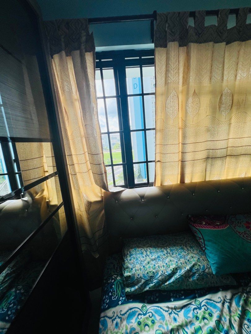 Master room available for rental 334d Yishun Street 31 Yishun Riverwalk