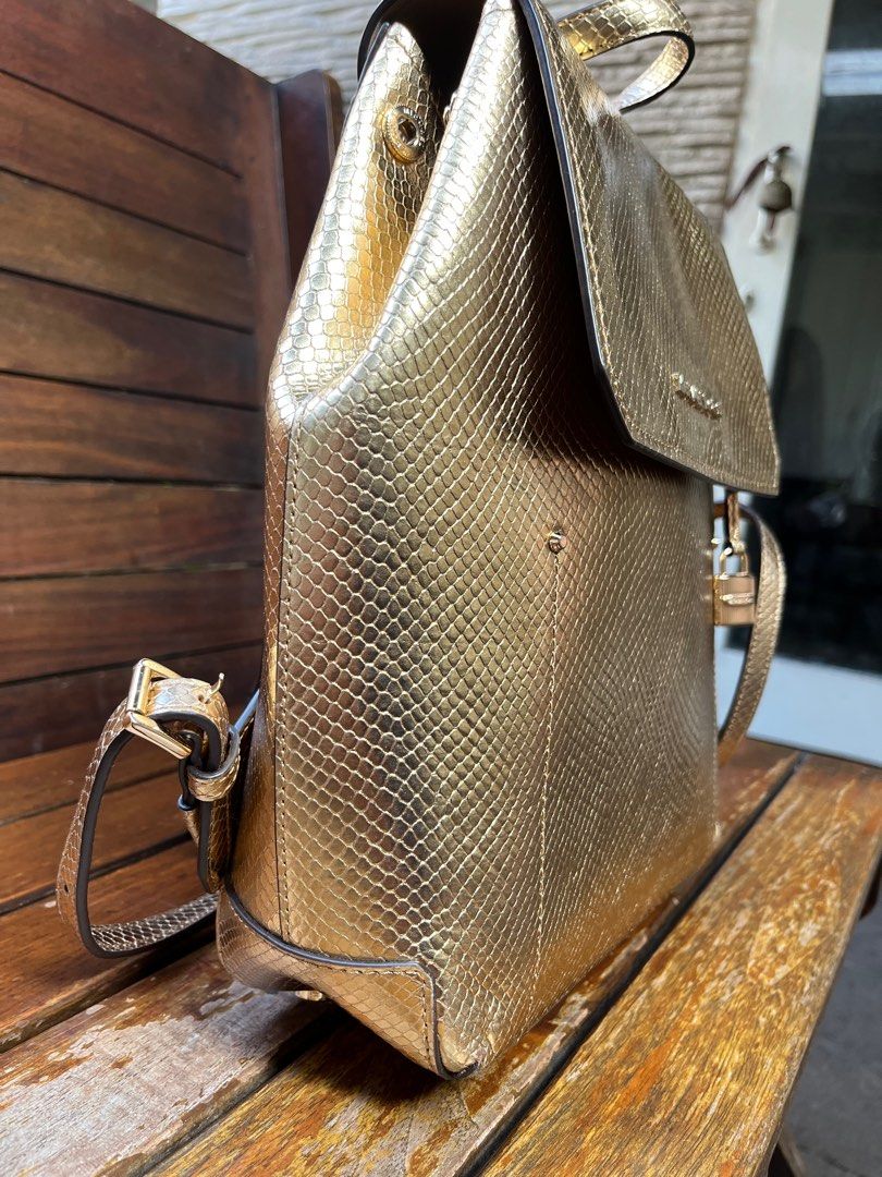Michael kors shop hayes backpack