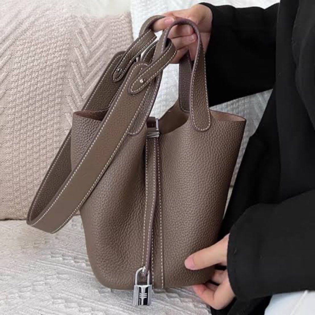 Hermes tc leather on sale