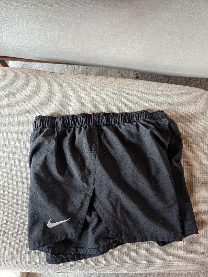 Nike aero shorts on sale