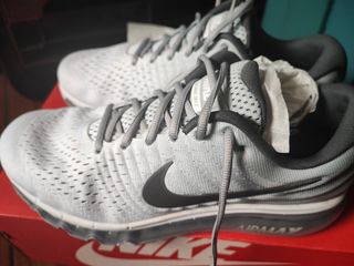 Nike store 2017 results