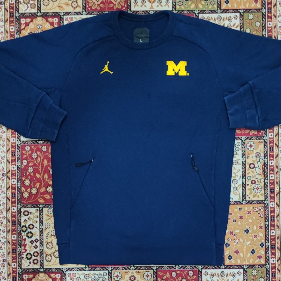 Jordan discount michigan sweatshirt