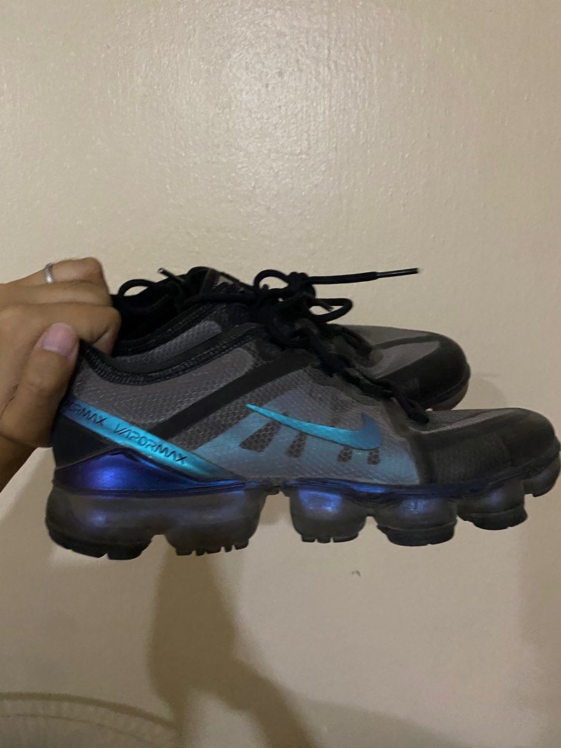 Nike vapormax size 7y Women s Fashion Footwear Sneakers on