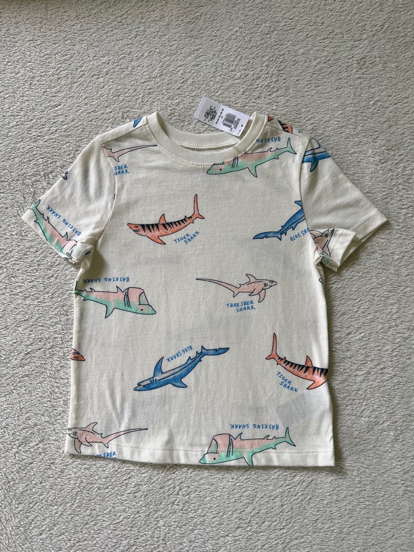 Old navy 2024 shark sweatshirt