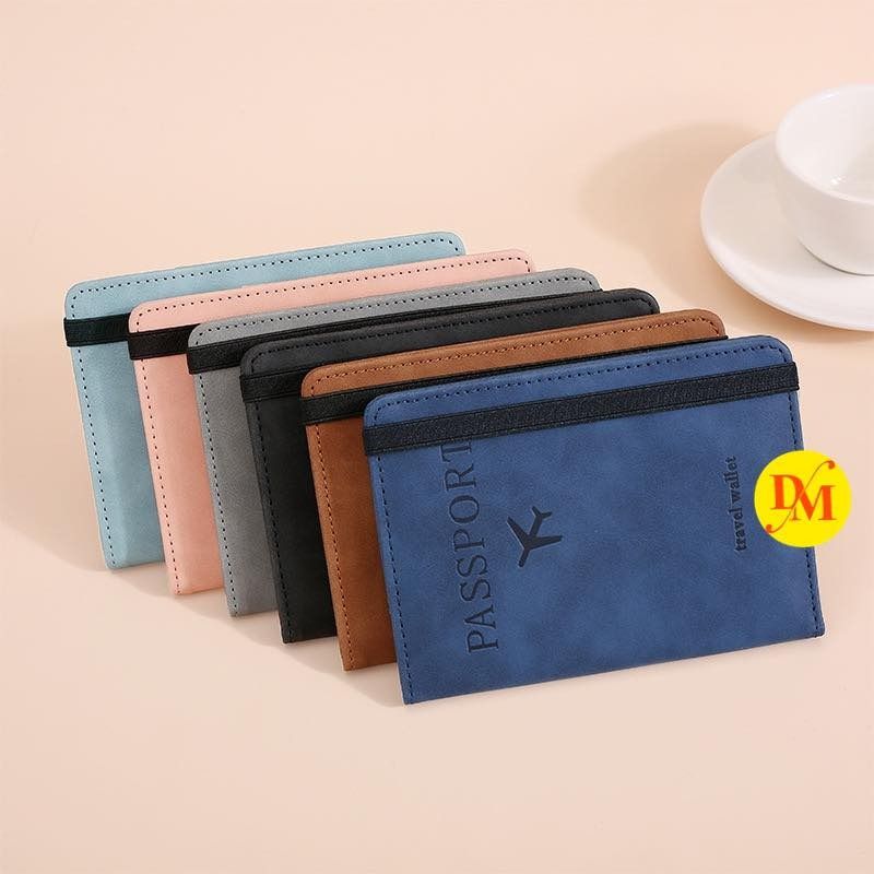 Passport Travel Wallet (Category: Luxury Bags & Wallets) located in Quezon City. Submitted by magicgerry (Listing ID 1247755198, Image 2). Description: Passport Travel Wallet (P185.00).