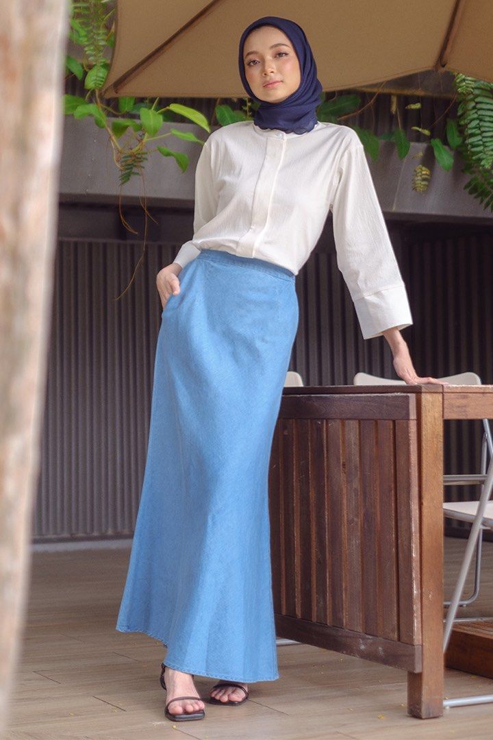 Long blue jean skirts 3xl sales