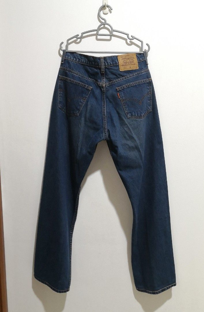 Levis sales 31 32