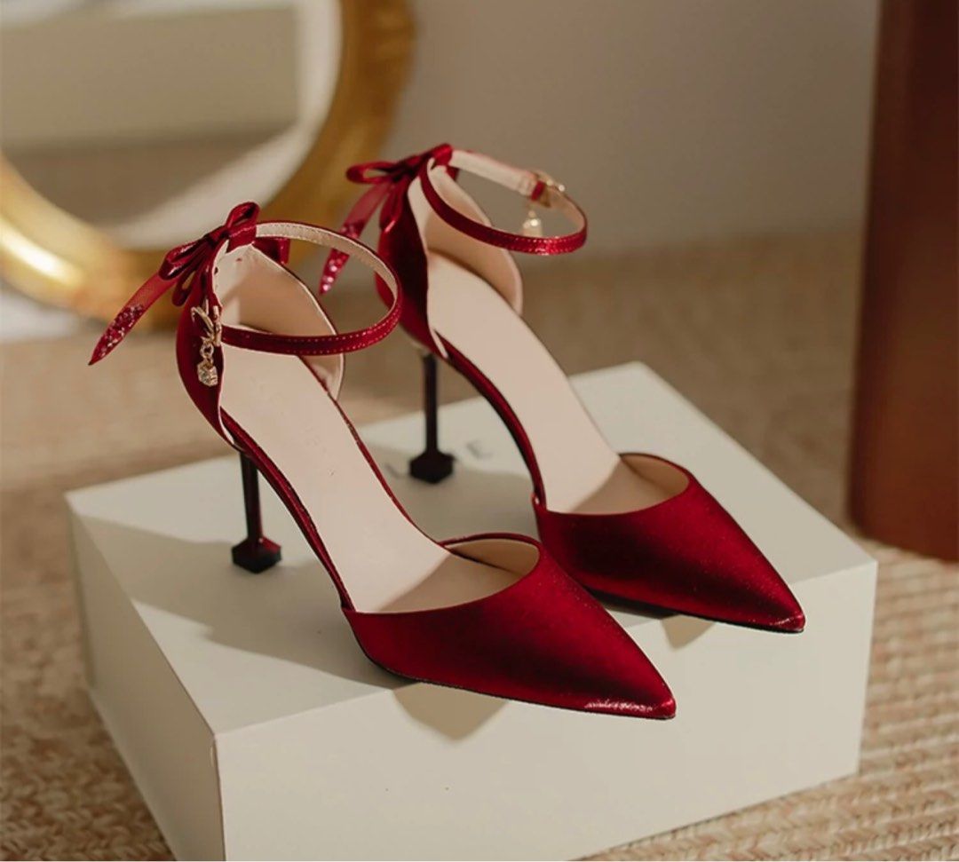 Red hill shoes clearance