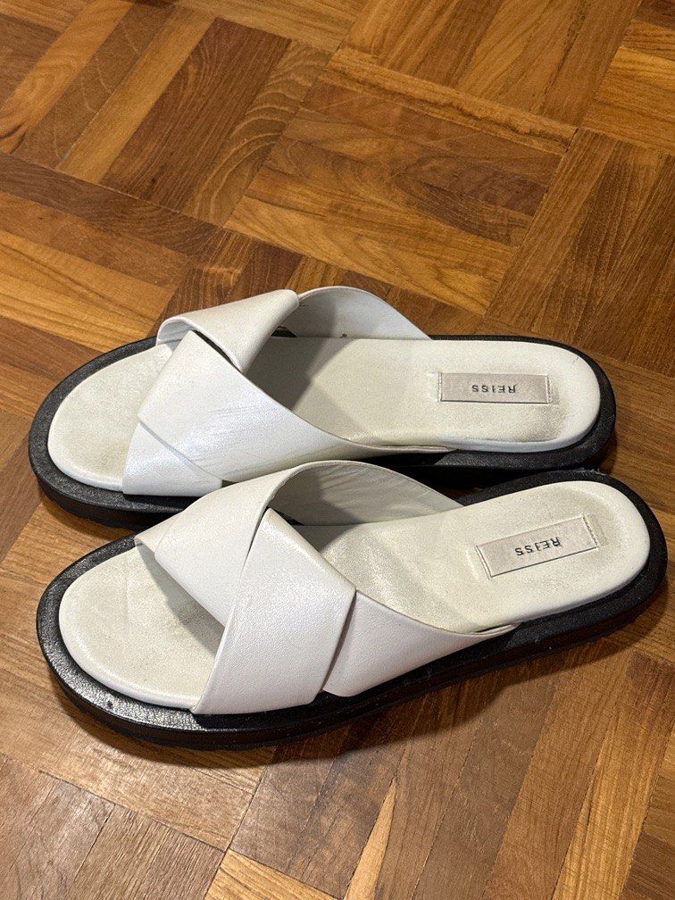 Reiss flip top flops
