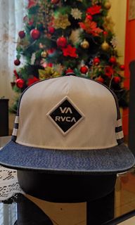 RVCA TRUCKER CAP