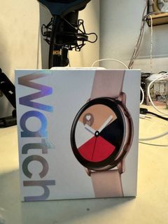 Samsung Galaxy Watch Active (Rose Gold) BRAND NEW AND SEALED