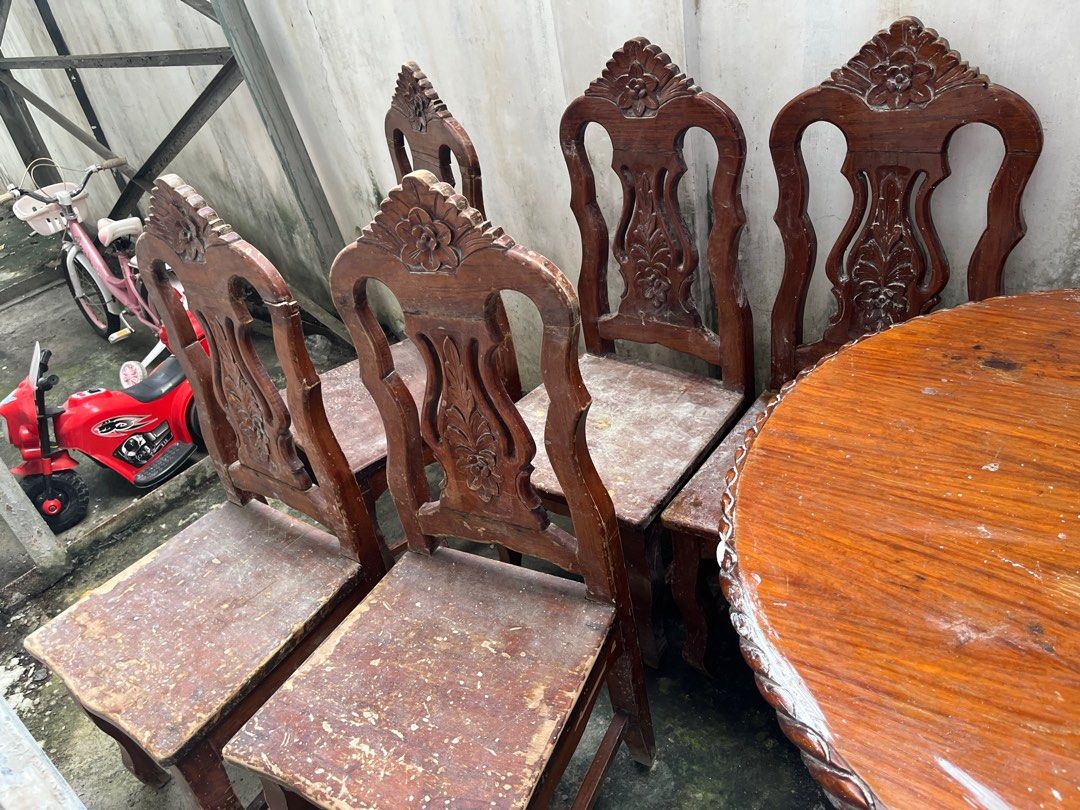 Second hand outlet narra dining table