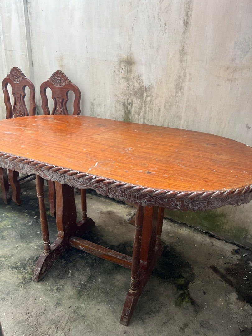 Second hand outlet narra dining table