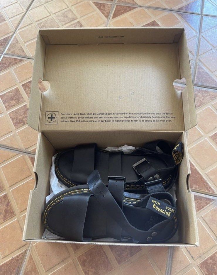 Dr martens gryphon 39 discount
