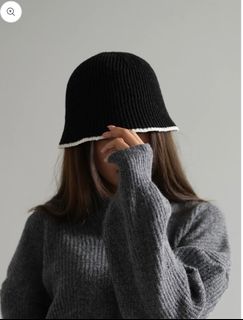 （分類：）位於 。 由 thriftstore_2020 提交（商品編號 1281524155，圖片 1）。簡介： 。