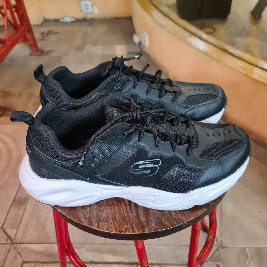 Harga sepatu sales skechers memory foam