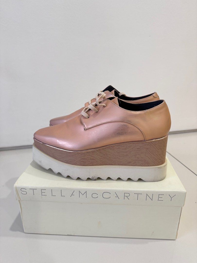 Stella mccartney 2024 gold shoes