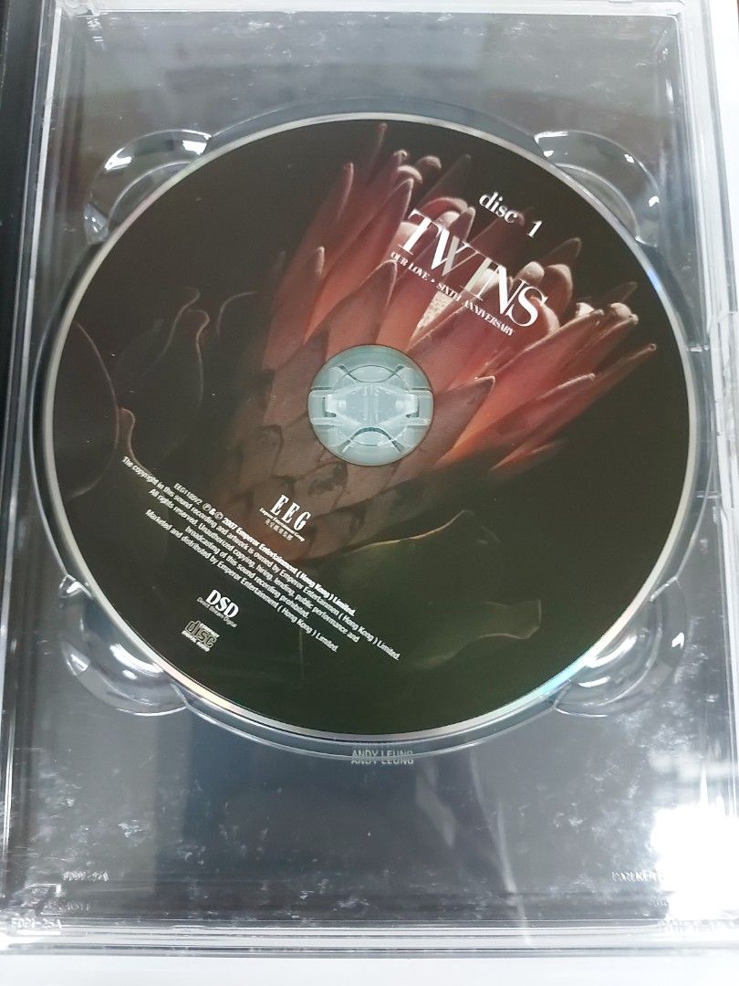TWINS-3CD(金曲精選我們相愛六年), 興趣與生活, 音樂、樂器& 配件 