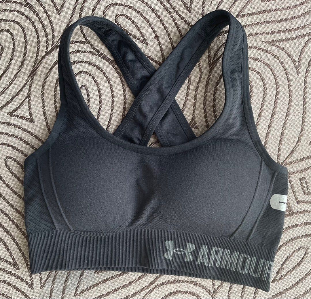 XS, Under Armour Sport Bra, Women's Fashion, Activewear on Carousell