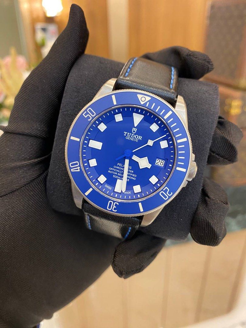 UNUSED TUDOR PELAGOS REF 25600TB BLUE DIAL BLUE BEZEL 42MM