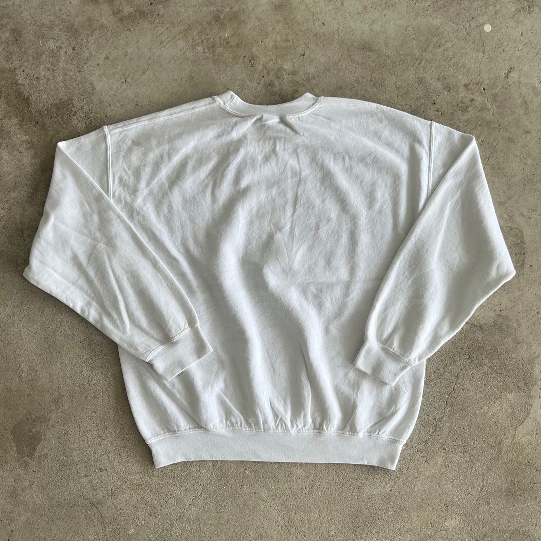 White sales vintage sweater