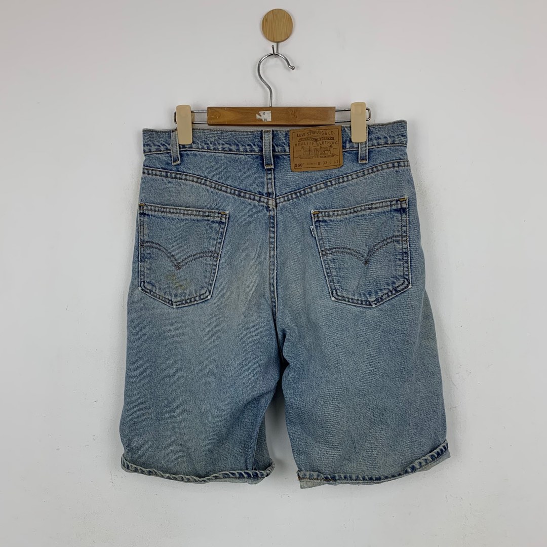 Short new arrivals levis 550