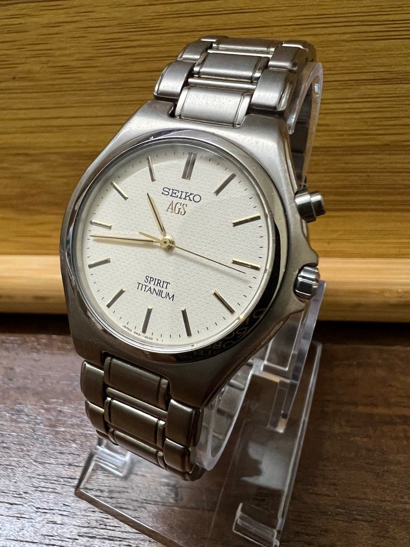 Seiko spirit deals titanium