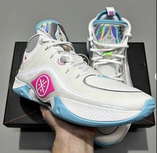 (Category: ) located in . Submitted by shoesausa (Listing ID 1281529481, Image 1). Description: .