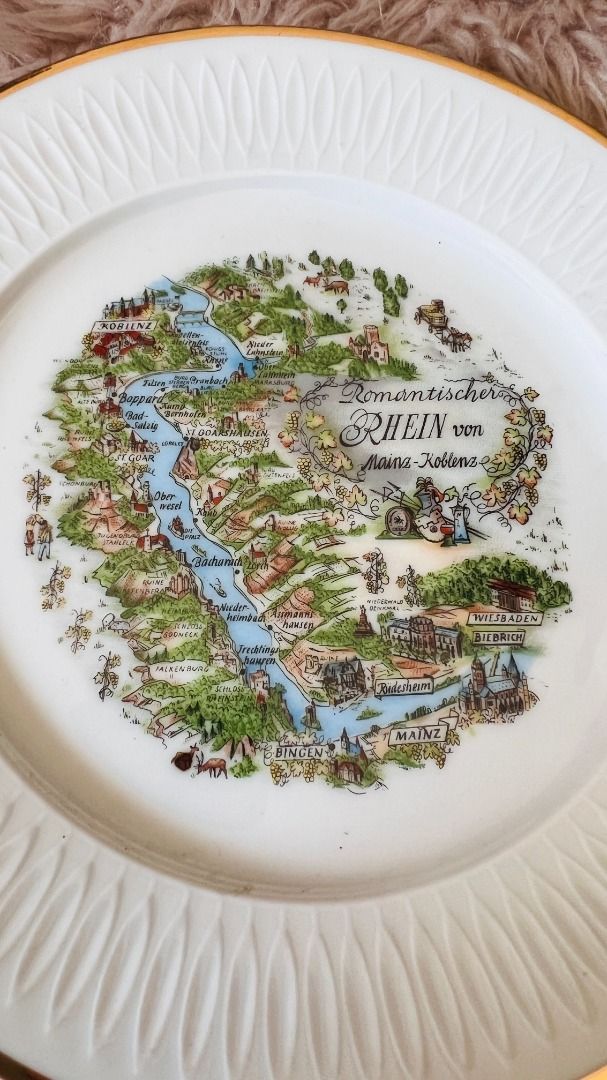 Wall Decor Plate Souvenir Germany Rhein Mainz (Category: Wall Decor) located in Manila. Submitted by luce_stella (Listing ID 1281493250, Image 3). Description: .