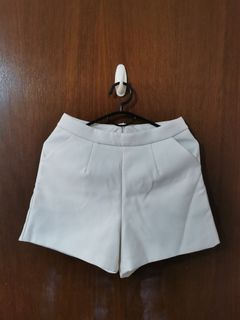 (Category: ) located in . Submitted by shopwithlynn (Listing ID 1281518835, Image 1). Description: .