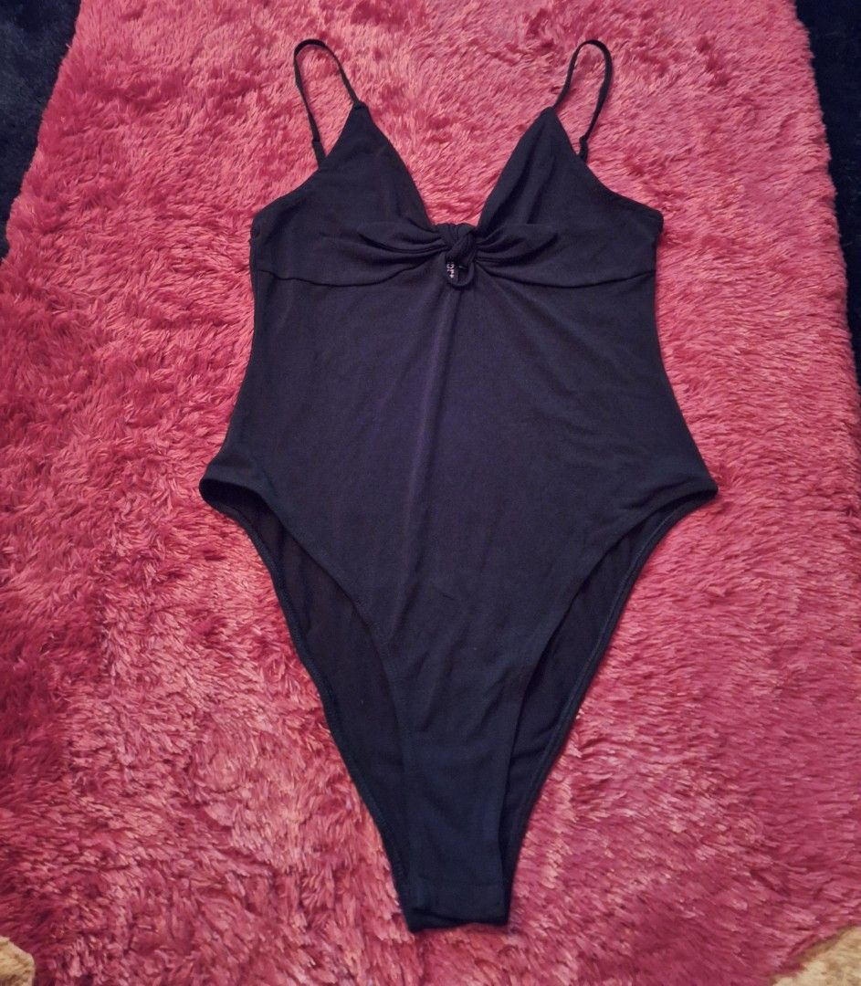H and m hotsell black bodysuit